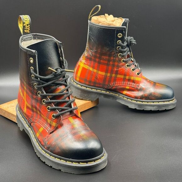 Dr. Marten 1460 Tartan Backhand Straw Grain Boots - Picture 1 of 9
